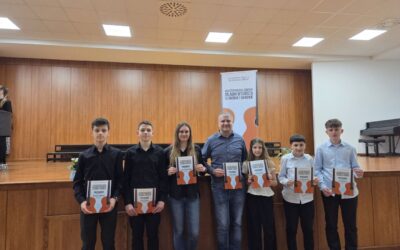 Učenici naše škole sudjelovali na XIII. smotri mladih gitarista