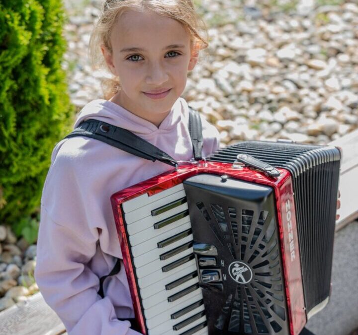 Harmonika u srcu naše škole!